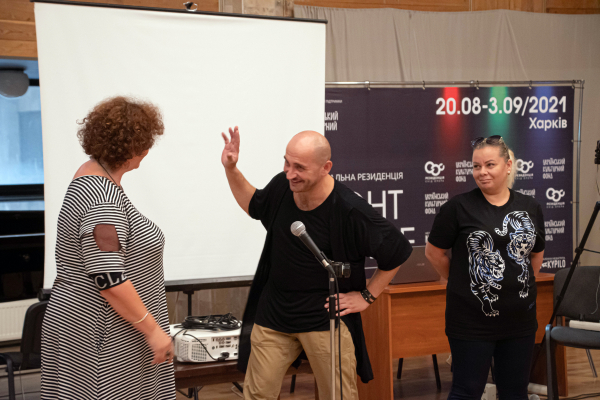sha-0460E8000641-36E4-CB09-D0CC-155D873DF5EC.jpg